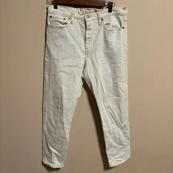 Levi’s Wedgie Icon Fit Denim in Faint Hearted- Size 29 - Picture 4 of 10